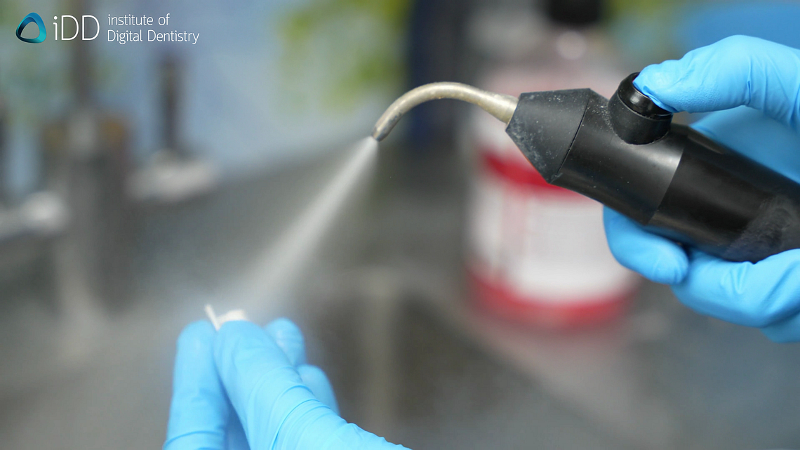 idd-3d-printing-dental-crowns-steam-cleaning-vapor-post-processing
