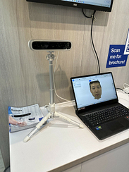 metismile-shining-3d-facial-scanner