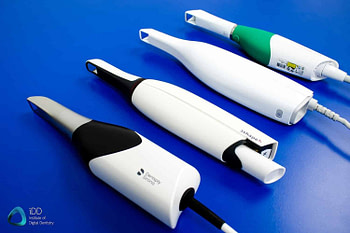 3shape-trios-4-review-size-comparison-cerec-primescan-TRIOS4-Medit-i500-planmeca-emerald-scanners-institute-of-digital-dentistry