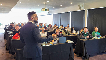 SLAM-sydney-participants-from-front-medit-intraoral-scanner-course-training-lecture-scan-like-a-master-brisbane-melbourne