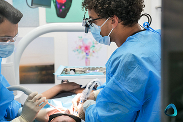 Live Patient Implant Mini Residency - Surgery iDD