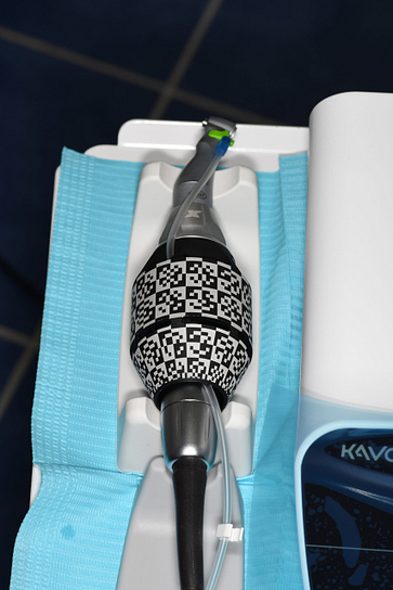 x-guide-proprietary-piece-and-handpiece