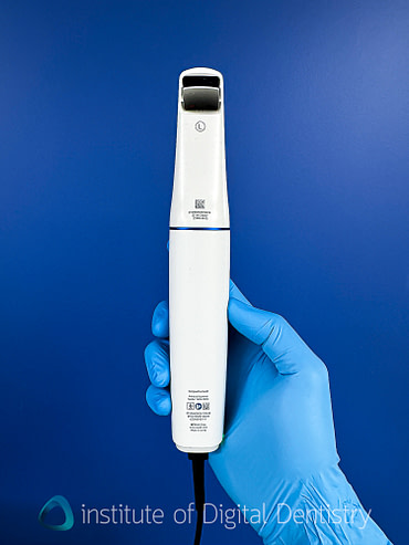 medit_i900_classic_institute_of_digital_dentistry_review_iDD10