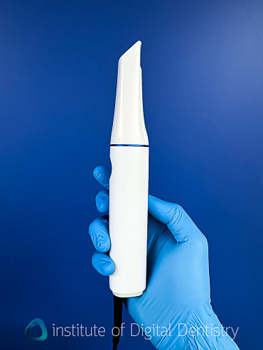 medit_i900_classic_institute_of_digital_dentistry_review_iDD11