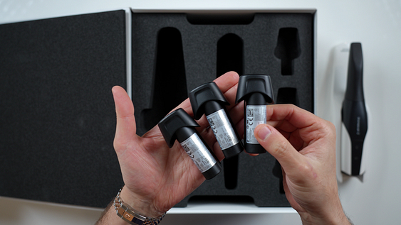 dentsply-sirona-primescan-2-intraoral-scanner-launch-september-2024-idd-institute-of-digital-dentistry-blog-batteries