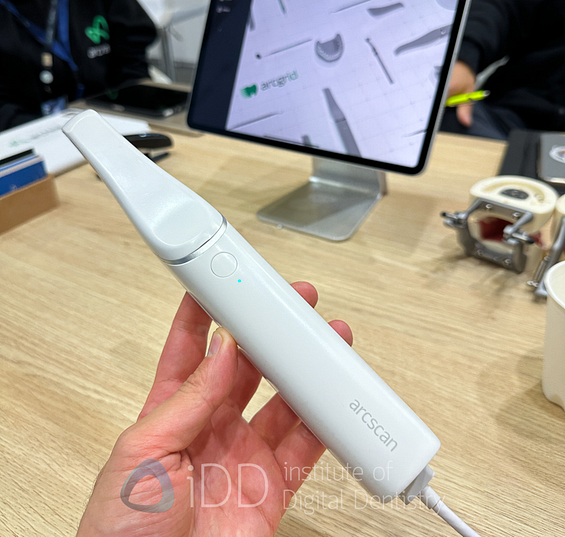 D7E4ED81-26B3-4BFB-945B-8276BB5C876F