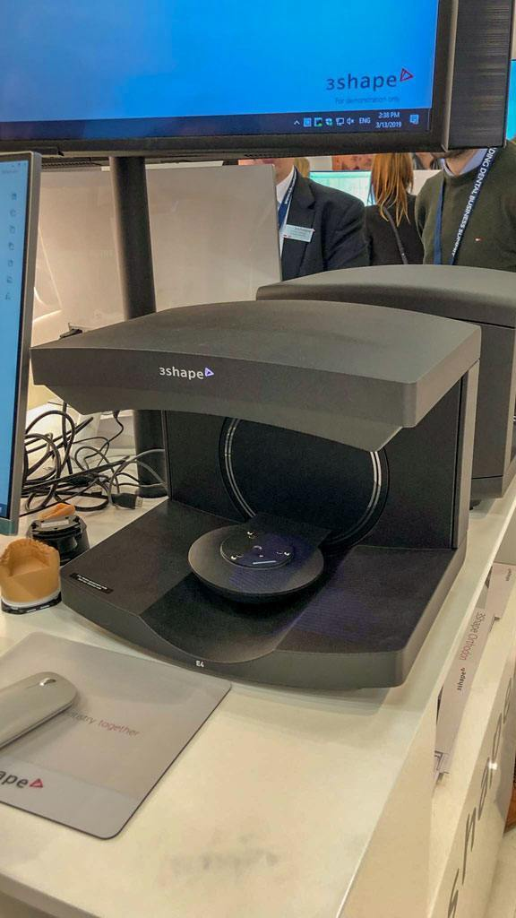 IDS-2019-Day2-3shape-e4-dental-lab-scanner