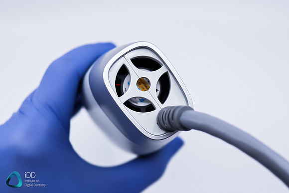 FUSSEN_DENTAL_LINK_INTRAORAL_SCANNER_CHINESE_IDD_INSTITUTE_OF_DIGITAL_DENTISTRY_REVIEW (3)