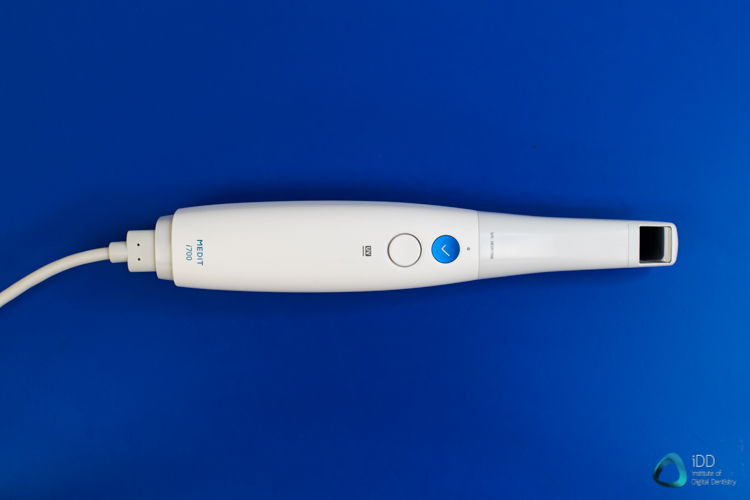 Medit i700 intraoral scanner review institute of digital dentistry IOS (15)
