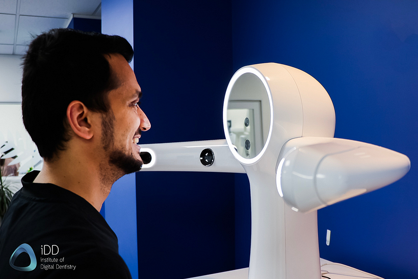 patient rayface dental face scanner institute of digital dentistry (4)