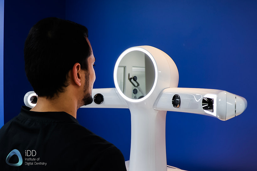 patient rayface dental face scanner institute of digital dentistry (2)
