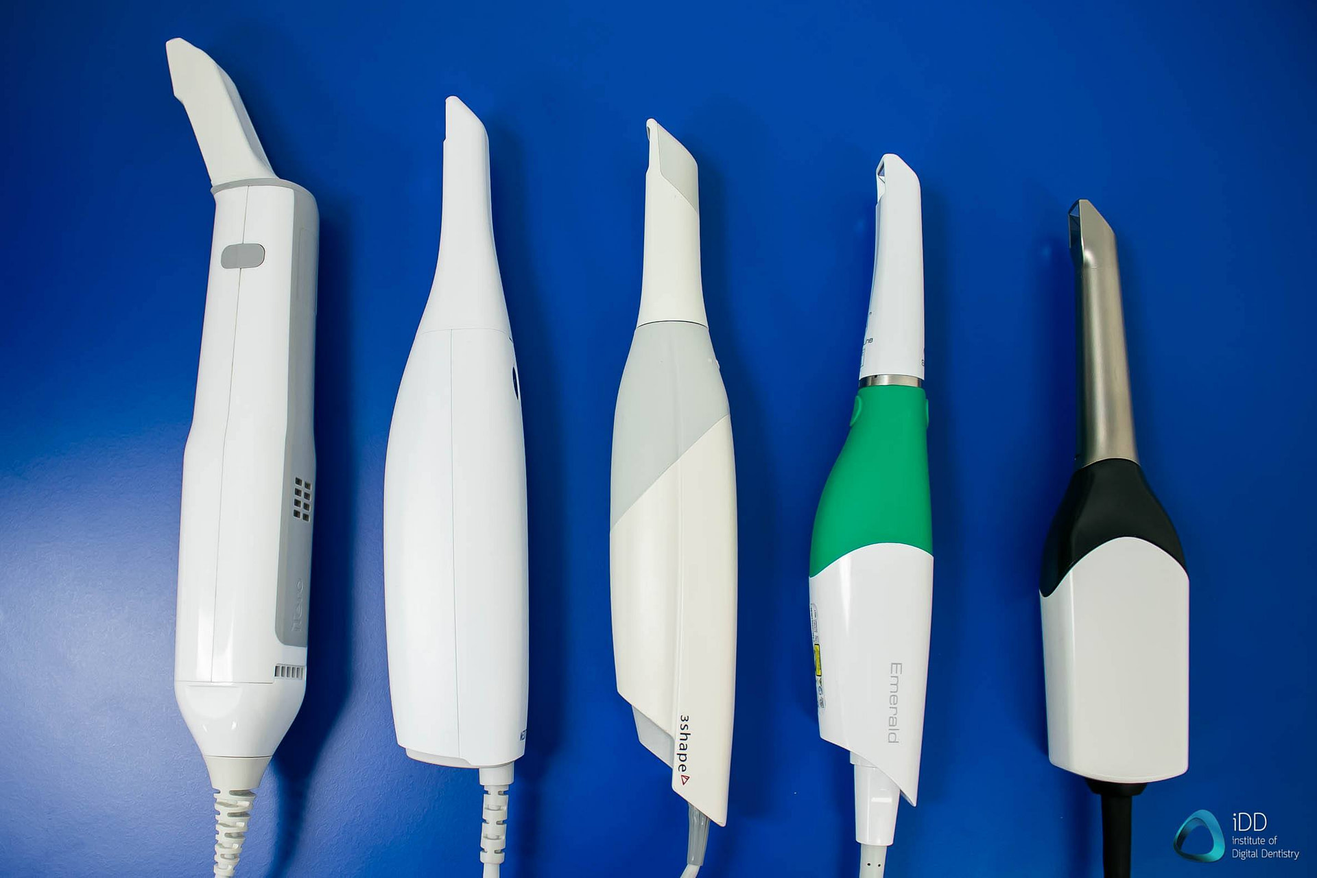 intraoral-scanners-itero-medit-planmeca-cerc