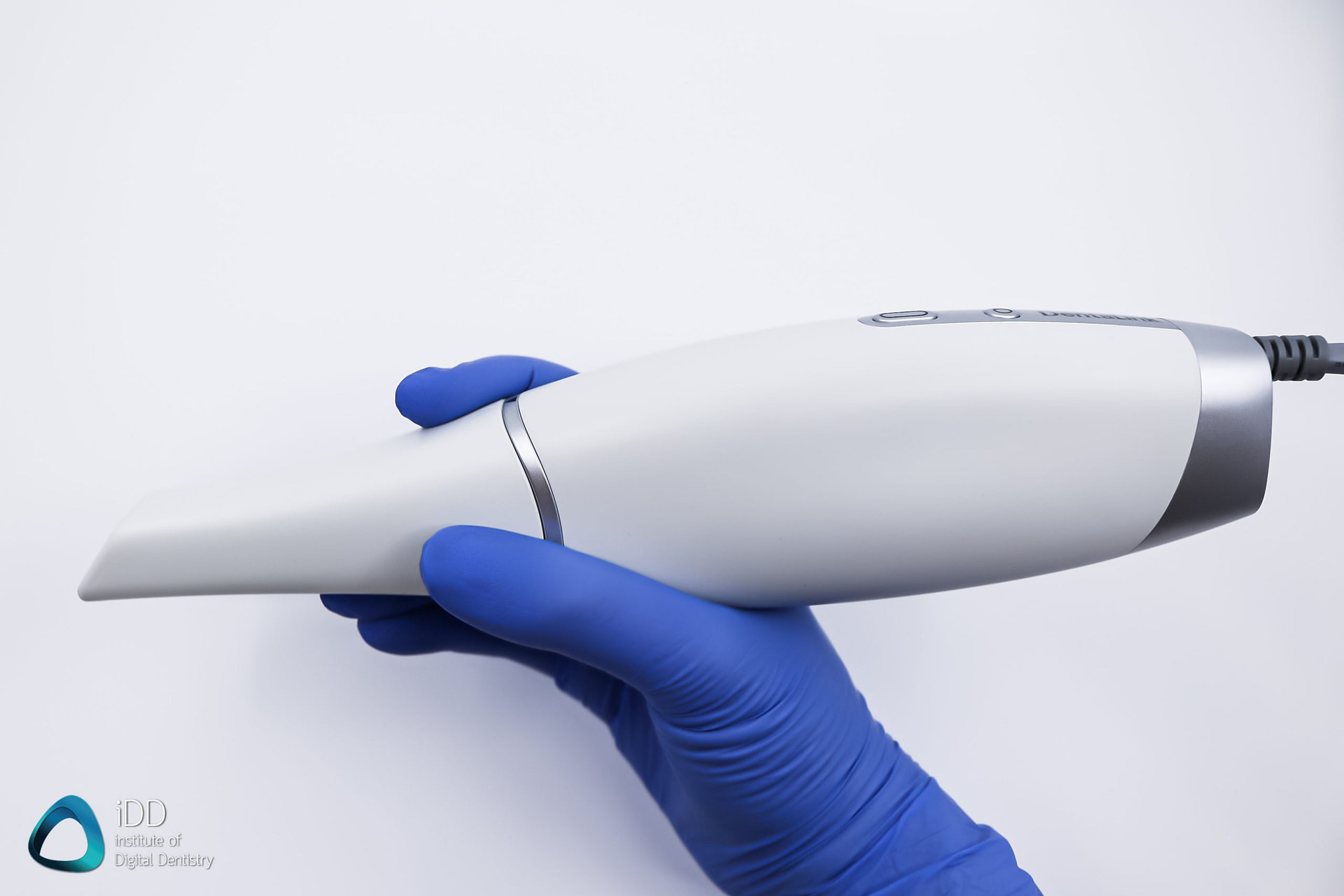 FUSSEN_DENTAL_LINK_INTRAORAL_SCANNER_CHINESE_IDD_INSTITUTE_OF_DIGITAL_DENTISTRY_REVIEW (5)