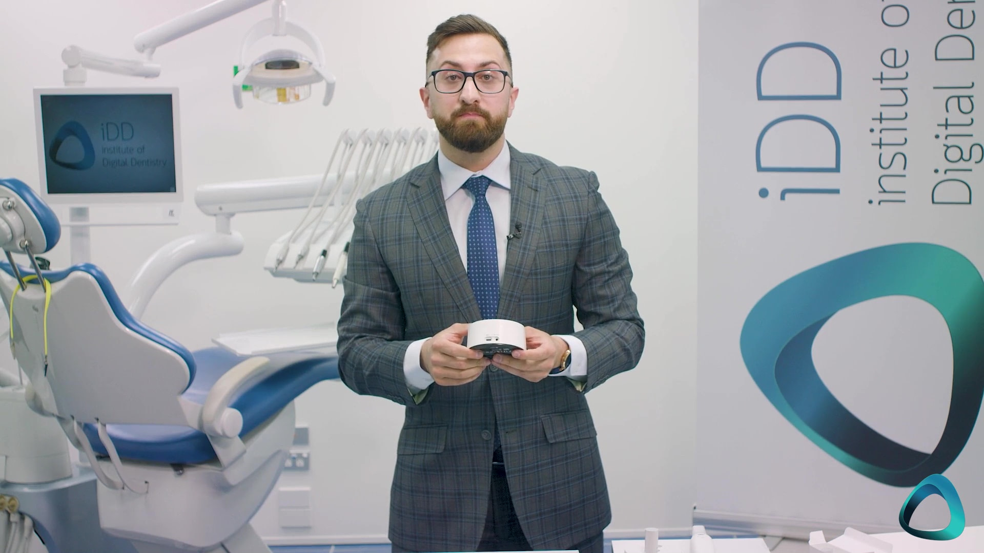 medit-i700-wireless-connection-hub medit-i700-wireless-connection-hub