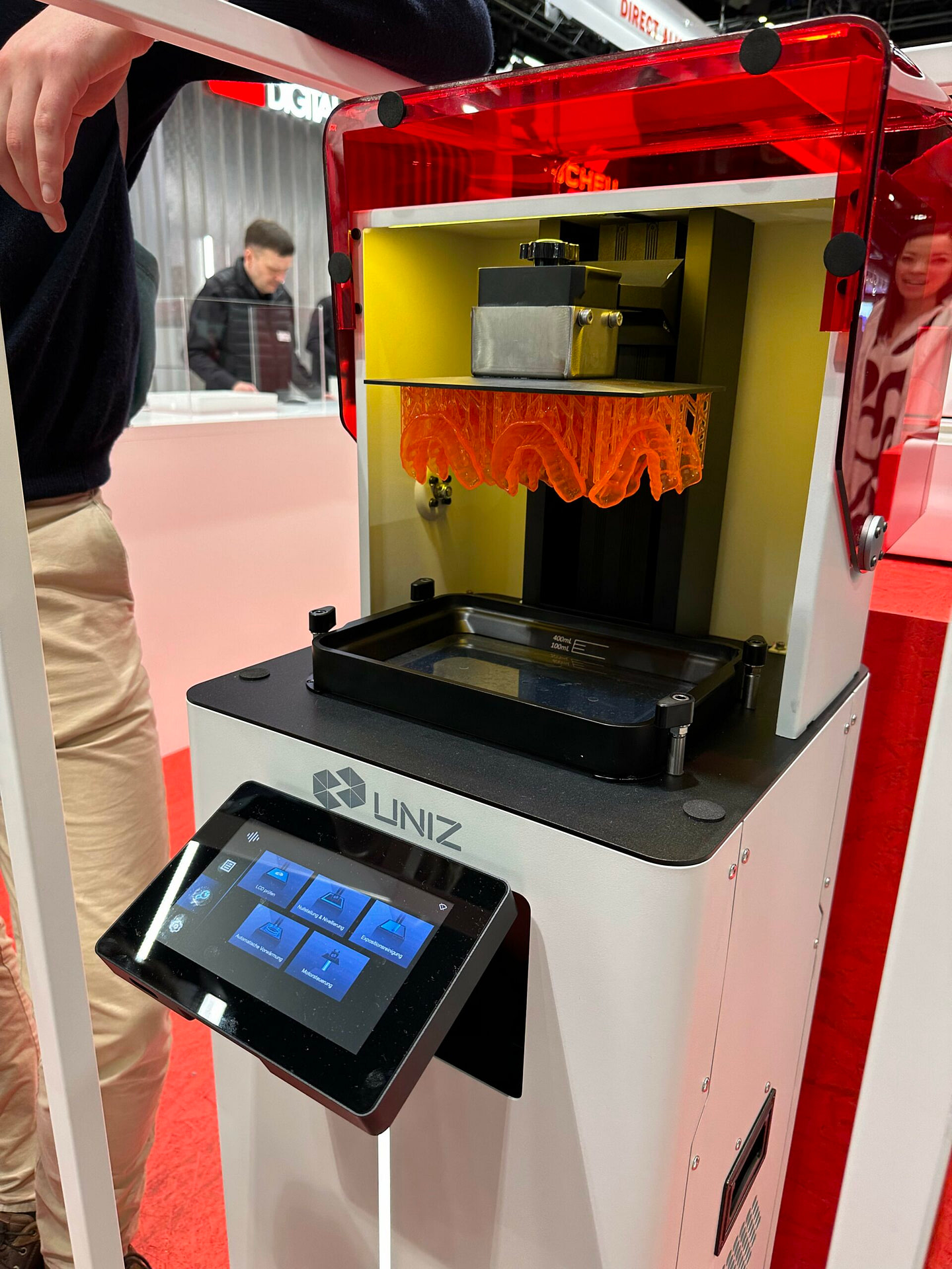 scheu-uniz-nbee-3d-printer-dentistry-printing