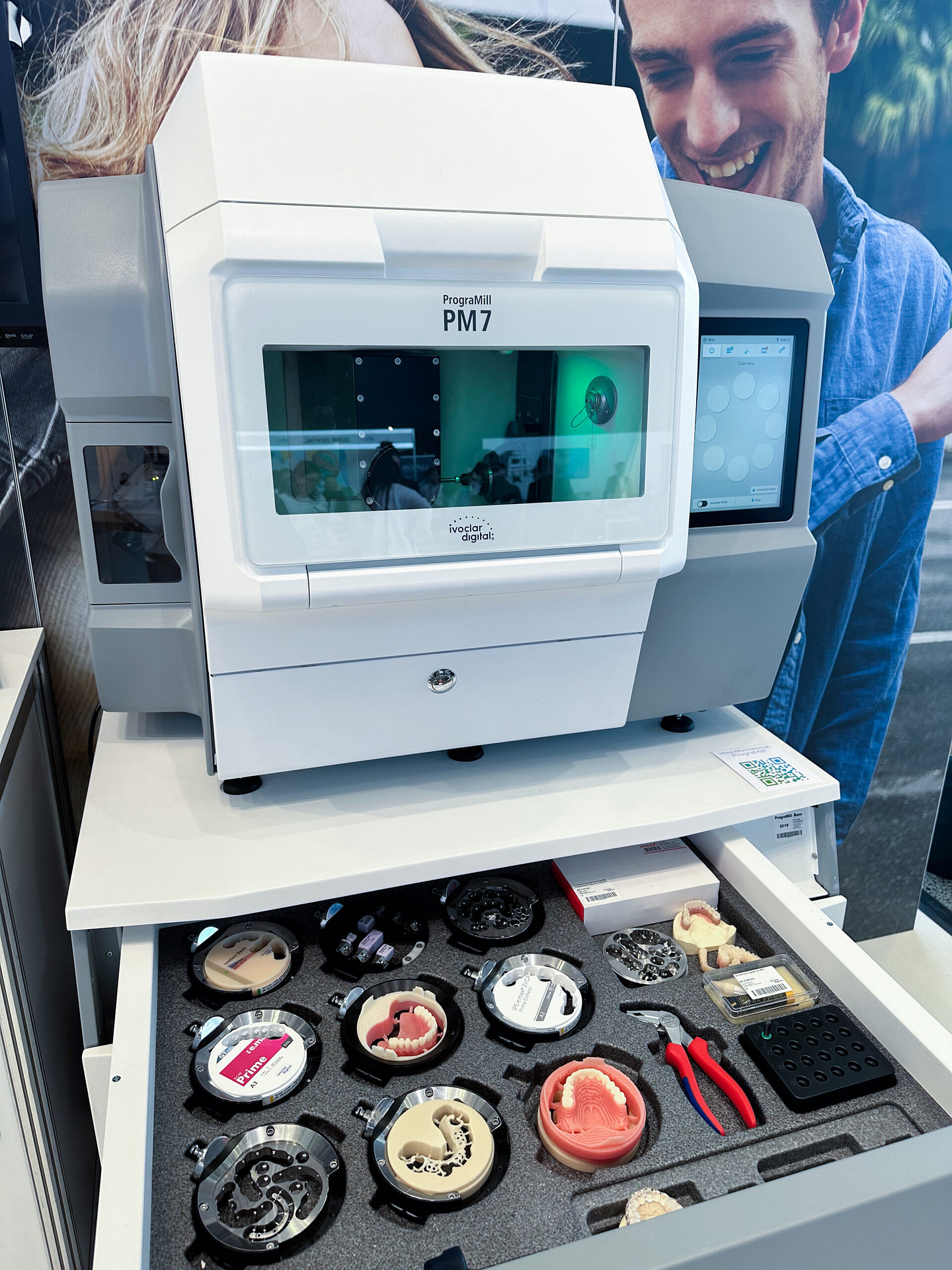 Ivoclar-programill-pm7-milling-machine