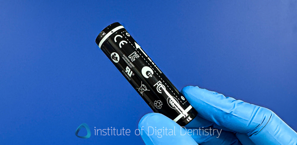 Shining_3D_Elite_Wireless_Intraoral_scanner_review_IDD12