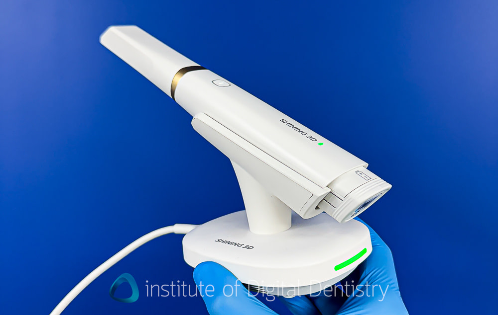 Shining_3D_Elite_Wireless_Intraoral_scanner_review_IDD17